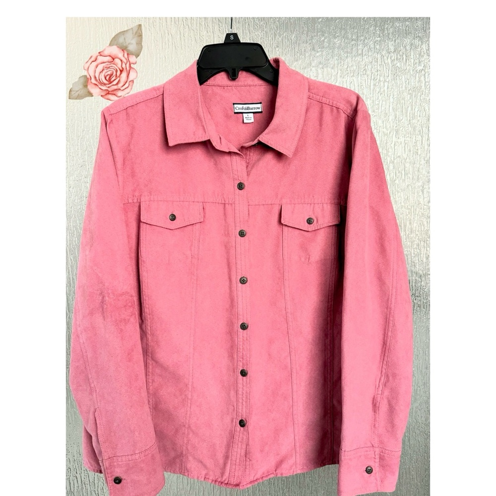 Croft & Barrow  Button down long-sleeve shirt      Size L.